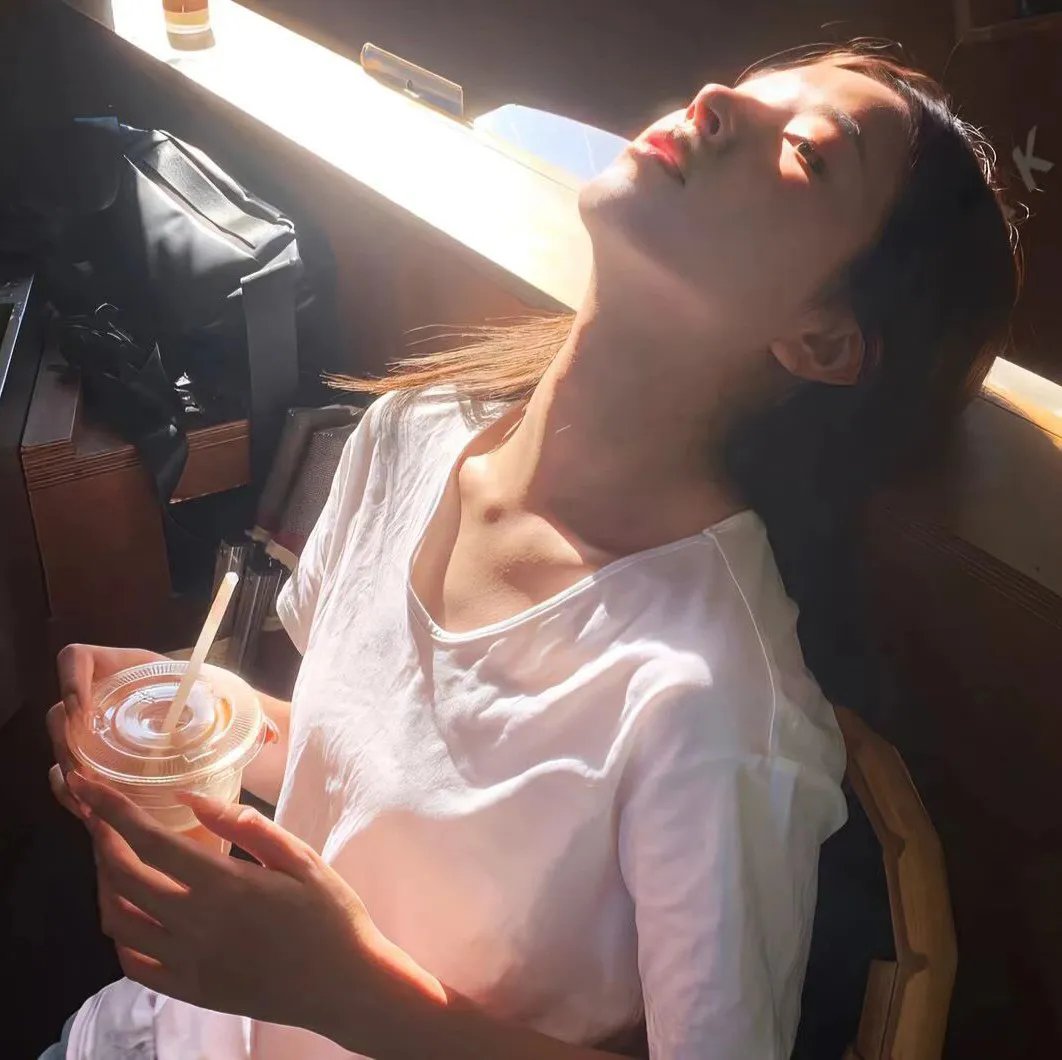 鲛绡碧